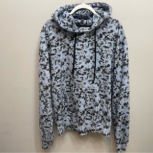 VSTR Premium Men's Black and Gray Tie-Dye Hoodie Sweater